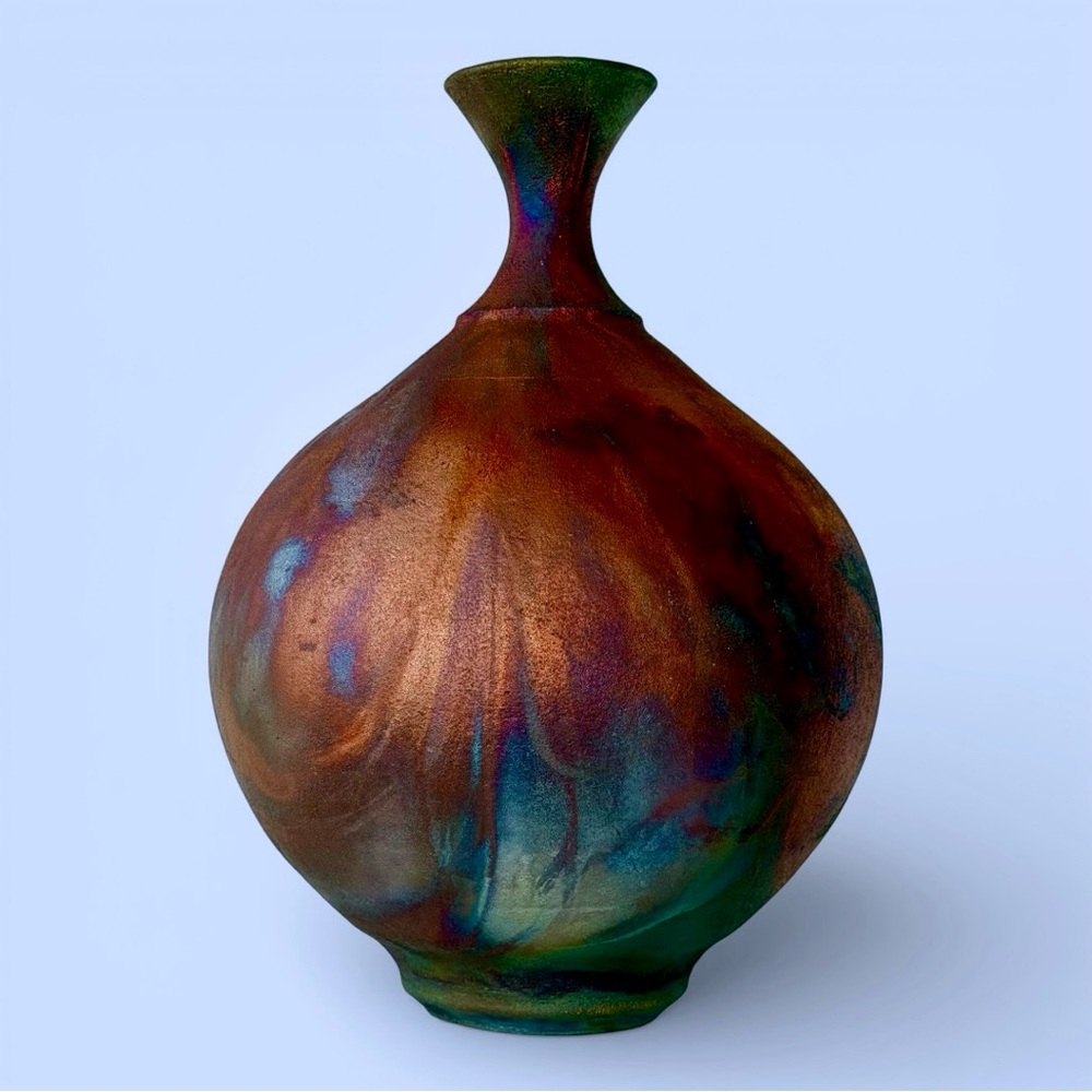 Raku Vase Stunning Iridescent Colors 10-1/2” Tall Artist Signed & Numbered - Picture 3 of 11